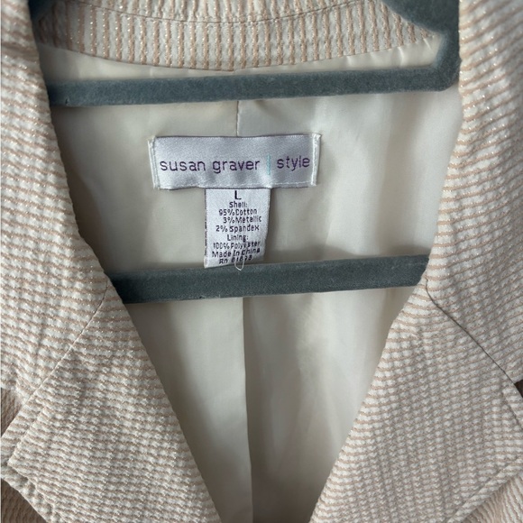 Susan Graver Women's Beige textures Blazer in size large. Great condition! - Picture 10 of 13